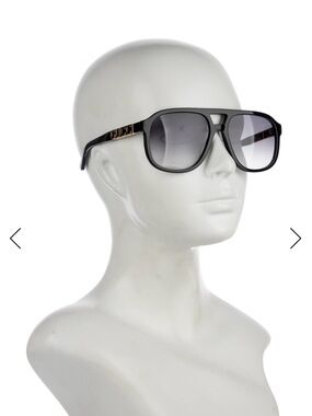 Gucci Black Sunglasses with Gradient Gray Lenses